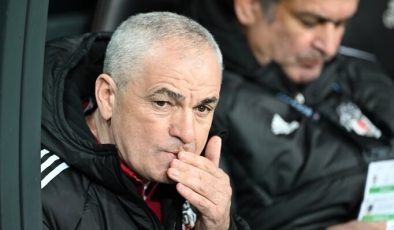 Son dakika! Beşiktaş’ta Rıza Çalımbay ile yollar ayrıldı