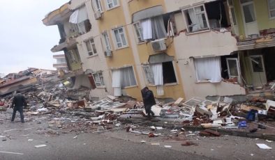 İstanbul için korkunç deprem senaryosu: 100 bin bina yıkılacak
