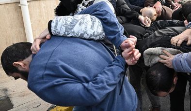 Kilise saldırısıyla bağlantılılardı… MİT’ten operasyon