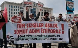 AKP Genel Merkezi önünde İsrail protestosu