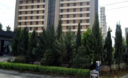 Mahkeme, kaçak salona göz yuman belediyeden savunma istedi