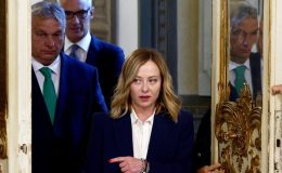Meloni’nin partisinin gençlik kolları başbakanı zora soktu