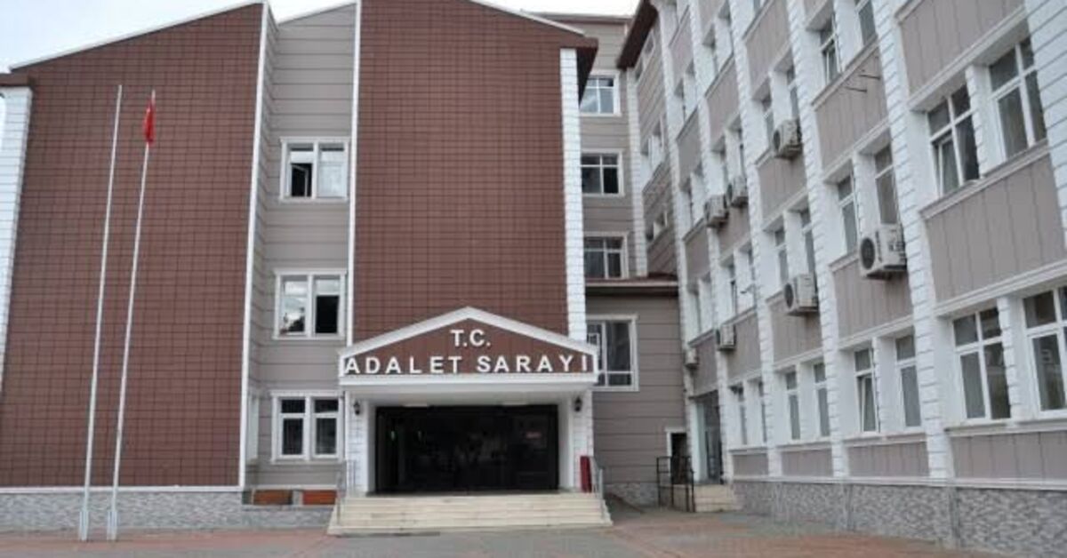 Mezar yeri ücretlerini zimmetlerine geçirdiler